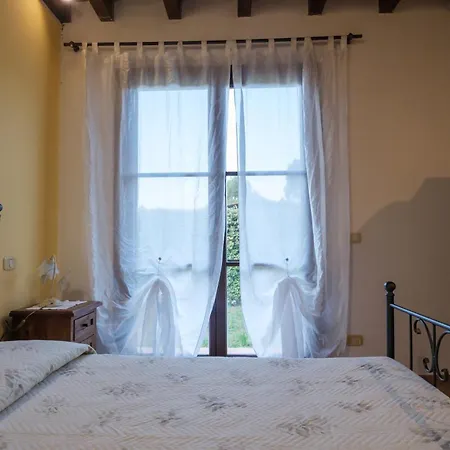 Niccoland Farm stay